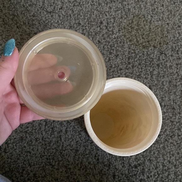 Large Starbucks Tumbler no straw - Picture 7 of 7